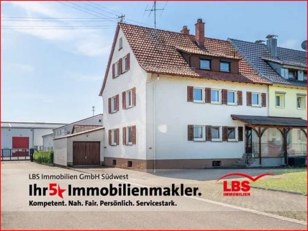 Immobilie in Deißlingen - Drei freie Wohneinheiten - Vielfältige Perspektiven für Eigennutzer oder Investoren - Bild 0