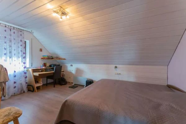 Immobilie in Jettingen - Wohnkomfort auf zwei Ebenen – großzügige Maisonette-Wohnung in Jettingen - Bild 2
