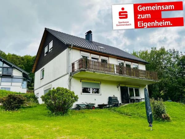 Immobilie in Reichshof - Viel Platz, viele Möglichkeiten - mit Fernblick! - Bild 0