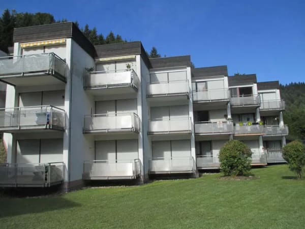 Immobilie in Baiersbronn - 2-Zimmer-Maisonette-Wohnung mit Balkon und Tiefgaragenstellplatz - Bild 4