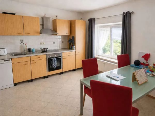 Immobilie in Winzer - Viel Platz zum fairen Preis: Gepflegte 3-Zimmer-Wohnung mit modernisierter Elektrik in Winzer - Bild 0