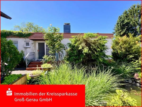 Immobilie in Mörfelden-Walldorf - *** Wohnen auf einer Ebene - Bungalow mit Garten in Walldorf *** - Bild 0
