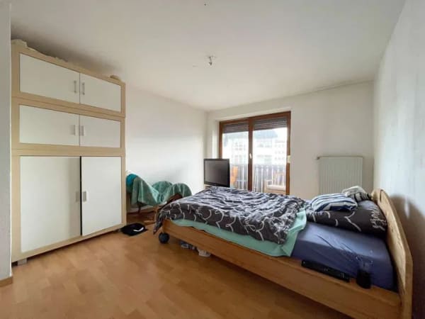 Immobilie in Altötting - Charmante 3-Zimmer-Wohnung mit Balkon und Potential - Bild 0