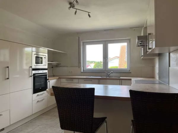 Immobilie in Neuler - Exklusives Zweifamilienhaus in Neuler

 - Bild 2
