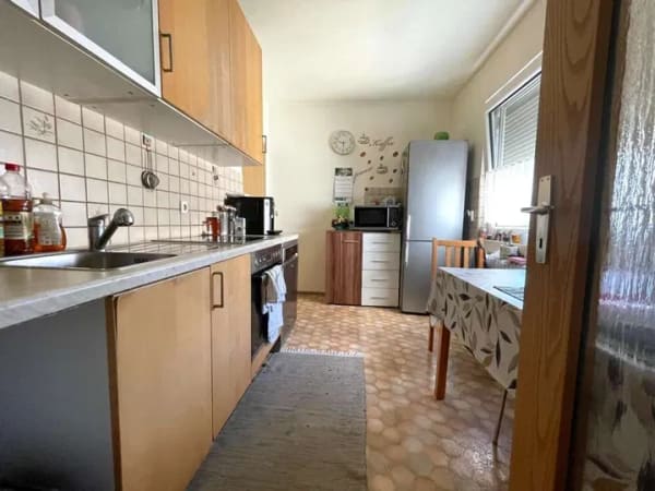 Immobilie in Schwieberdingen - Vermietete 3-Zimmer-Wohnung mit Balkon und Tiefgaragenstellplatz in Schwieberdingen - Bild 3