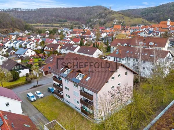 Immobilie in Schelklingen - Von der Sonne verwöhnt! 3,5-Zimmer-Eigentumswohnung mit durchdachtem Grundriss - Bild 3