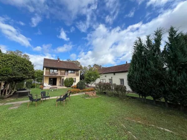 Immobilie in Hochstadt (Pfalz) - Zweifamilienhaus mit großem Grundstück – ideal für Familien, Kapitalanleger oder Bauträger - Bild 1