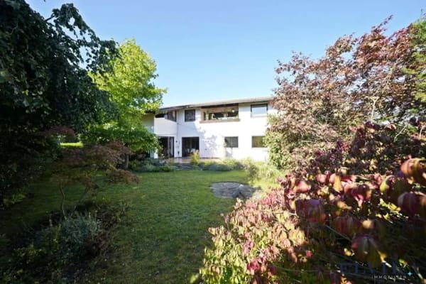 Immobilie in Feldkirchen-Westerham - ELVIRA - Feldkirchen-Westerham, großzügiges Zweifamilienhaus auf schönem Grundstück in ruhiger Lage - Bild 2