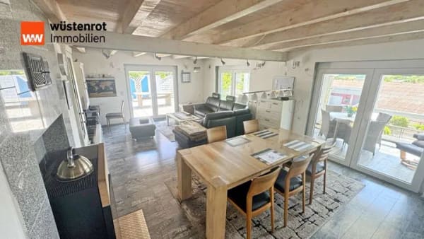 Immobilie in Neresheim - Großzügiges Raumwunder mit Einliegerwohnung, 3 Garagen & moderner Technik in Neresheim-Ohmenheim - Bild 2