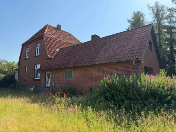 Immobilie in Jelmstorf - - Großzügiges Einfamilienhaus in Alleinlage von Jelmstorf - Provisionsfrei - Bild 1