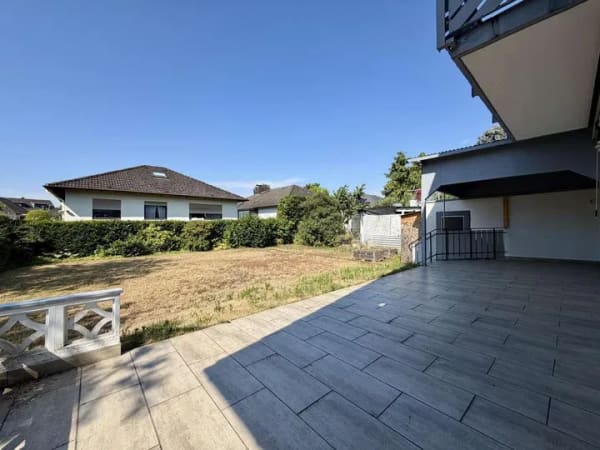 Immobilie in Heusenstamm - Ein-/ Zweifamilienhaus mit schönem Garten und Garage in gesuchter Wohnlage! - Bild 3