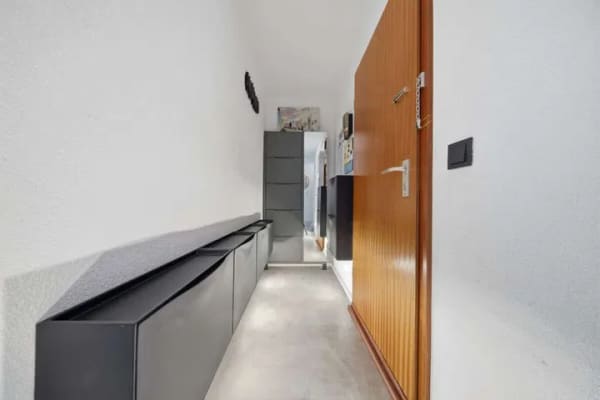 Immobilie in Riederich - Hochwertig modernisierte 4,5-Zimmer-Wohnung | Smart Home | Garage | großer Balkon - Bild 1