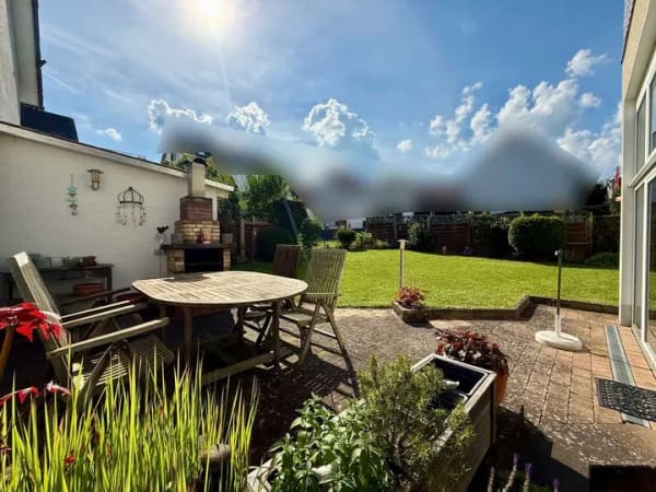 Immobilie in Selters (Taunus) - ---Top gepflegtes Einfamilienhaus mit ELW, Wintergarten und liebevoll angelegtem Garten--- - Bild 4