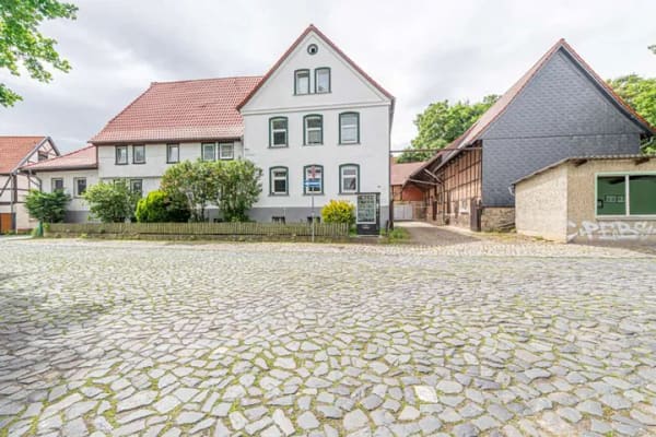 Immobilie in Osterwieck - Historisches modernisiertes Bauernhaus in einzigartig voller Pracht - Bild 1