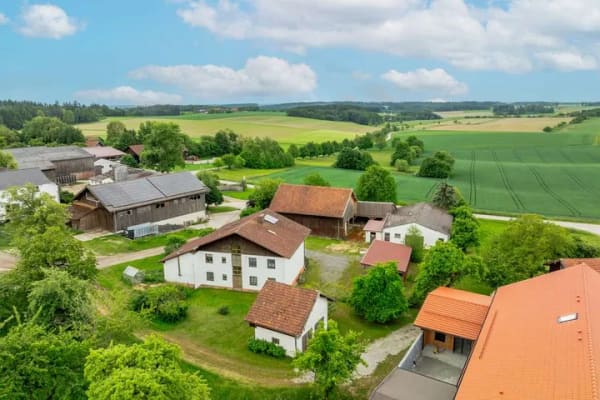 Immobilie in Falkenberg - Raum für Lebensträume: Anwesen mit großem Grundstück und besonderem Charme - Bild 4