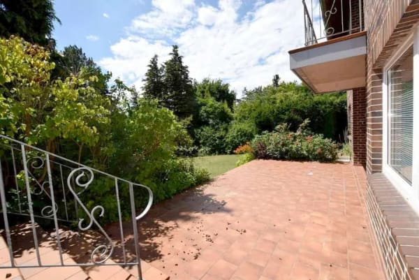 Immobilie in Osloß - Freistehendes, großes Einfamilienhaus mit schönem Garten, Solaranlage + Garage. - Bild 1