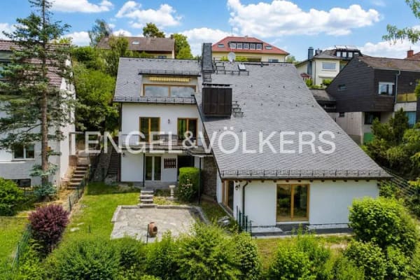 Immobilie in Bad Schwalbach - Großzügiges Familienanwesen mit Fernblick  - nur sechs Fahrminuten von Bad Schwalbach - Bild 0