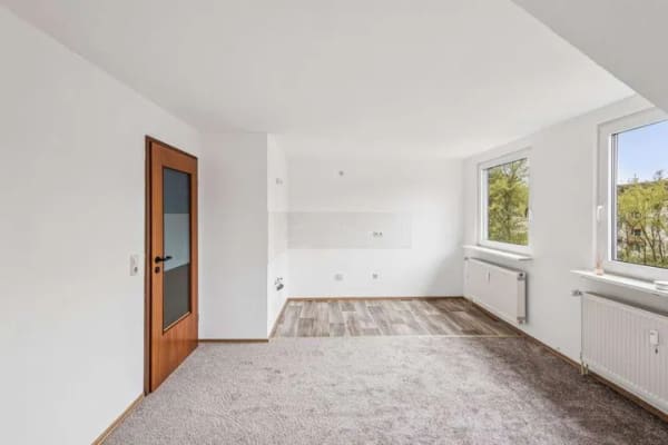 Immobilie in Bergen - Modernisierte Zwei-Zimmer-Wohnung in Bergen - Bild 1