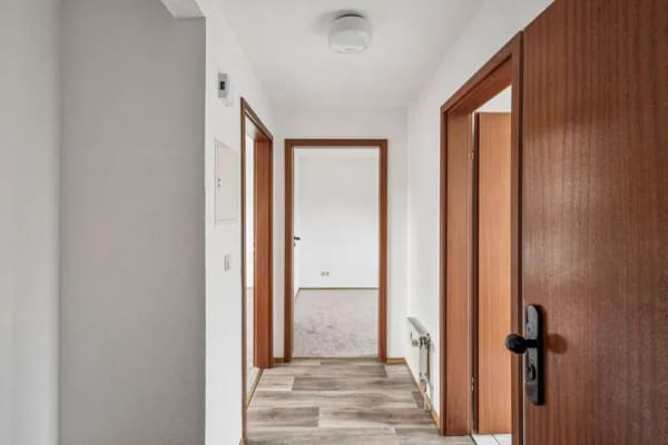 Immobilie in Bergen - Modernisierte Zwei-Zimmer-Wohnung in Bergen - Bild 4