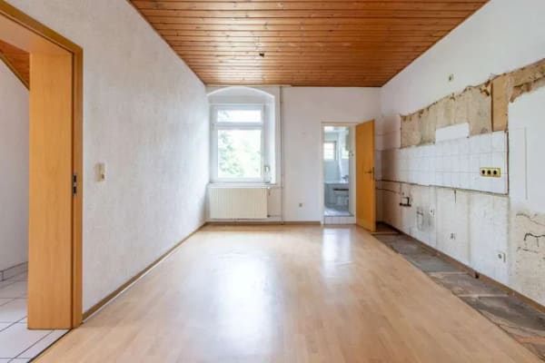 Immobilie in Gladbeck - Blömker! Charmante DHH mit Garten und viel Potenzial für kreative Familien in Gladbeck-Brauck! - Bild 3