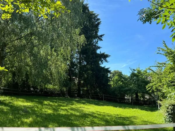 Immobilie in Donzdorf - Zweifamilienhaus mit zusätzlichem Bauplatz in bevorzugter Wohnlage! - Bild 3