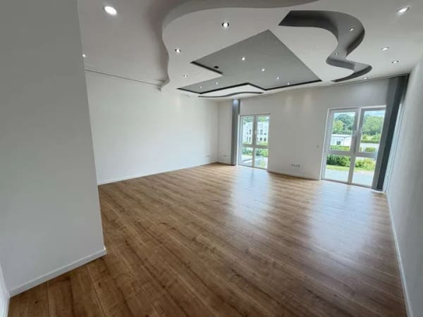 Immobilie in Lauenförde - PROVISIONSFREI! Moderne 3-Zimmer Maisonettewohnung in Lauenförde - Bild 0