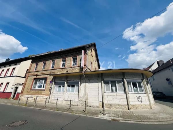 Immobilie in Nieder-Olm - Solide Kapitalanlage: Vollvermietetes Mehrfamilienhaus mit Ausbaupotenzial in zentraler Lage - Bild 1