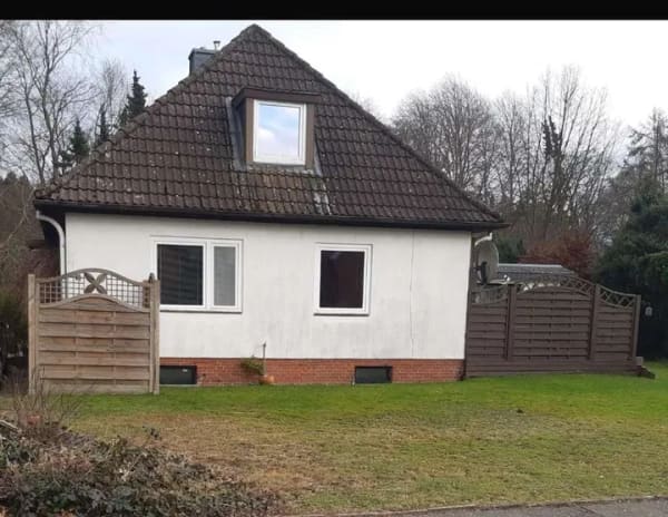 Immobilie in Nortorf - Zwei aneinander gebaute Einfamilienhäuser – zwei Generationen – wohnen und vermieten - Bild 0