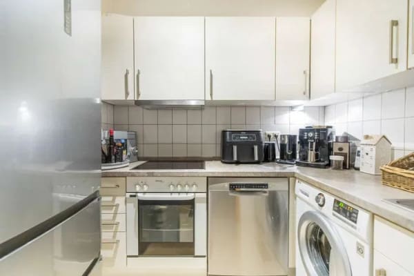 Immobilie in Glowe - Kapitalanlage - vermietete 2-Zimmer-Erdgeschosswohnung mit Terrasse und Garage im Ostseebad Glowe - Bild 3