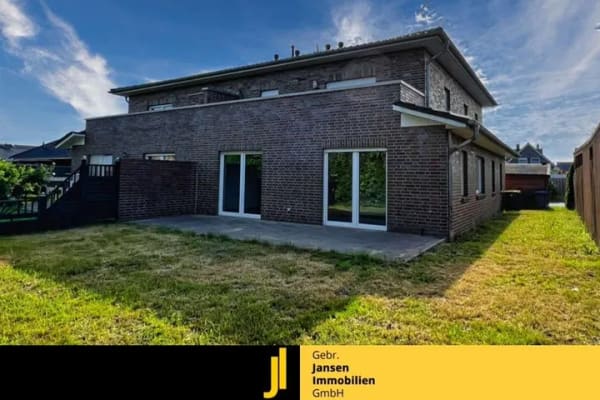 Immobilie in Sögel - Energieeffizienzklasse A+! Modernisierte 3-Zimmer-Wohnung mit Garten und Terrasse! - Bild 0