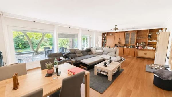 Immobilie in Buxtehude - Zweifamilienhaus mit Gewerbeeinheit und vielen Möglichkeiten - Bieterverfahren - Bild 2