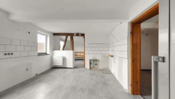 Immobilie in Erlenbach b.Marktheidenfeld - Großzügiges Reihenhaus mit Anbau, Garten und Stellplätzen – Ideal für Familien - Bild 4