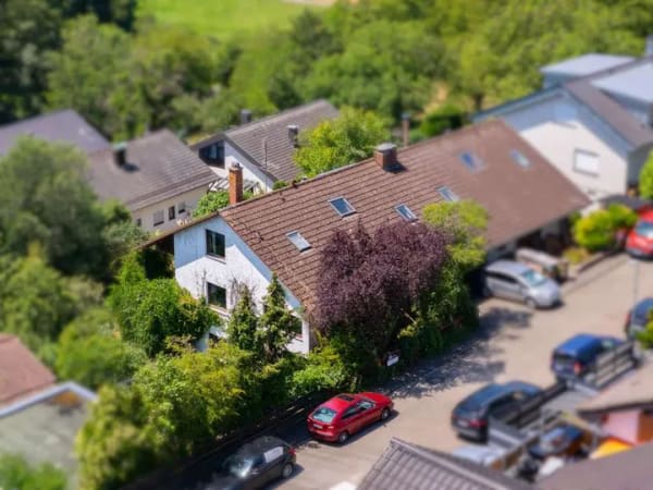 Immobilie in Eisingen - Wohnen mit Weitblick – Doppelhaushälfte mit Einliegerwohnung in traumhafter Hanglage - Bild 0