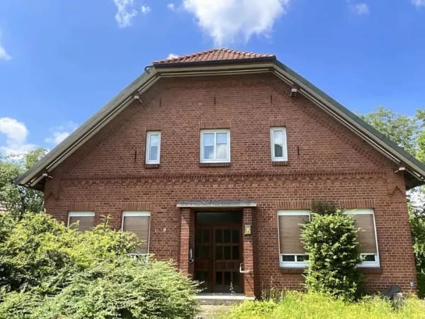 Immobilie in Stolzenau - Großzügiges Wohnhaus mit Ausbaureserven in gesuchter dörflicher Lage! - Bild 3