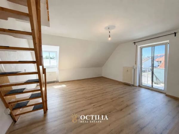 Immobilie in Nandlstadt - Bezugsfreie 3-Zimmer-Maisonette mit Balkon, hochwertiger Einbauküche und TG-Stellplatz - Bild 0