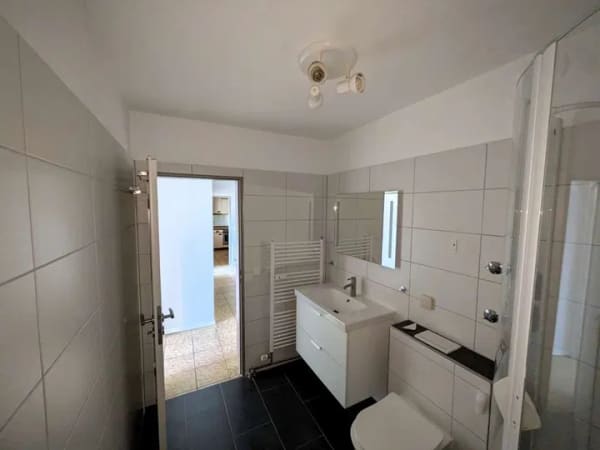 Immobilie in Jever - Gepflegte Dachgeschosswohnung mit Loggia, zwei Stellplätzen und zwei Kellerräumen in Jever - Bild 2