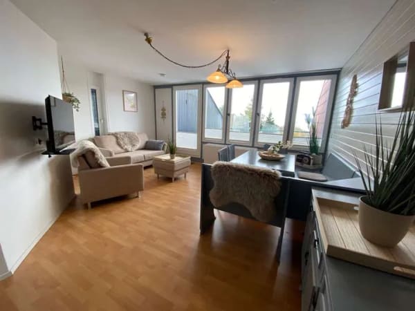Immobilie in Sasbachwalden - Erholung mit Aussicht und Hallenbad - Ferienwohnung  mit unverbaubarer Aussicht - Bild 4