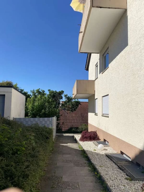 Immobilie in Markgröningen - Großzügige 3-Zimmer-Dachgeschosswohnung mit Balkon - Bild 1