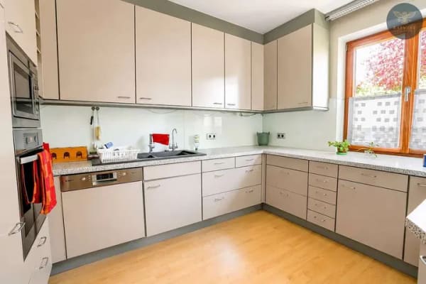 Immobilie in Deggendorf - Ihr neues Familienglück mit atemberaubenden Fernblick in Bestlage - Bild 3