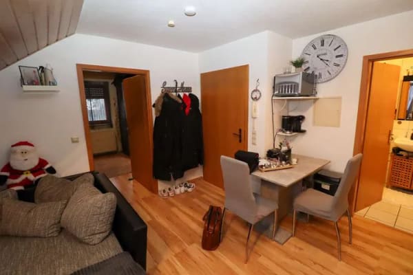 Immobilie in Oedheim - vermietete 2-Zimmerwohnung mit 2 Außenstellplätzen - Bild 0
