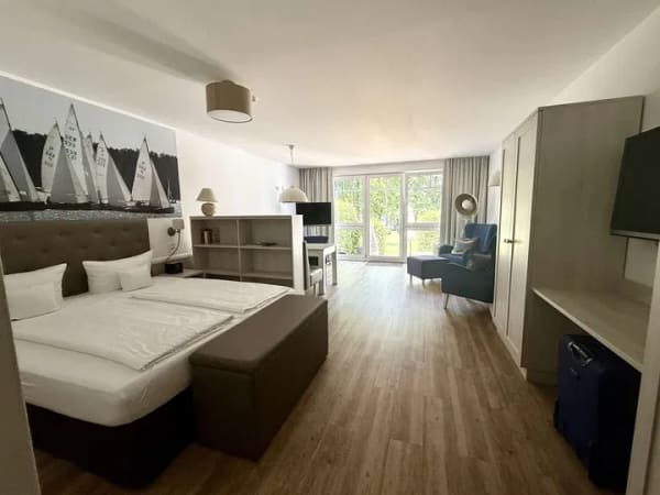 Immobilie in Bad Saarow - Attraktive Kapitalanlage - Möbliertes Appartement im Hotel Victoria Suites - Seeblick - Bild 2