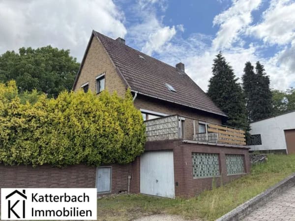 Immobilie in Bockenem - Gemütliches Einfamilienhaus mit großem Nebengebäude und schönem Grundstück in Schlewecke/Bockenem - Bild 0