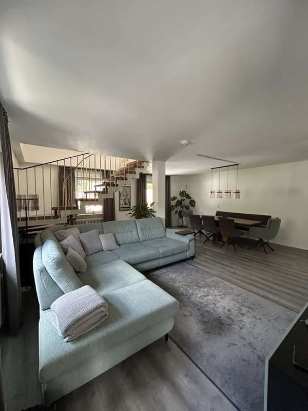 Immobilie in Bad Berneck im Fichtelgebirge - Großzügige und Lichtdurchflutete 3,5 Zimmer Maisonettenwohnung - Bild 4
