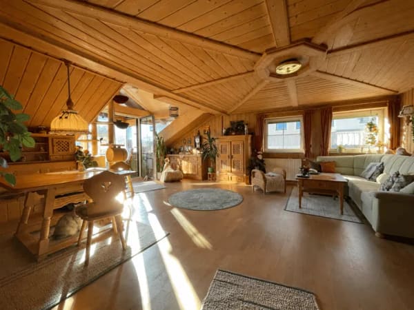 Immobilie in Peiting - Eine ganze Etage nur für Sie! Toller Ausblick inklusive - Bild 1
