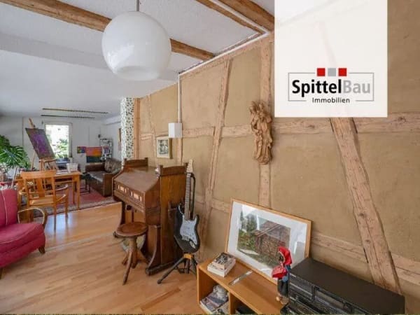 Immobilie in Lauterbach - Gewachsenes Haus am Bach mit Atelier und Originalsubstanz - Bild 0