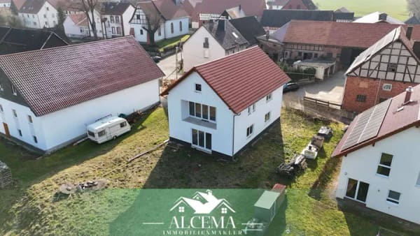 Immobilie in Twistetal - Neubau (Einfamilienhaus) im Rohbauzustand – Dach, Fenster und Fassade bereits fertiggestellt - Bild 4
