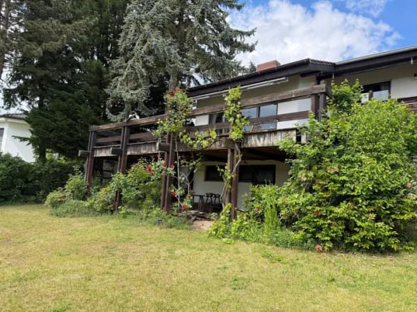 Immobilie in Battenberg (Pfalz) - Bungalow mit Panoramablick: Hervorragend in Bauweise, Lage und Ausstattung - Bild 2