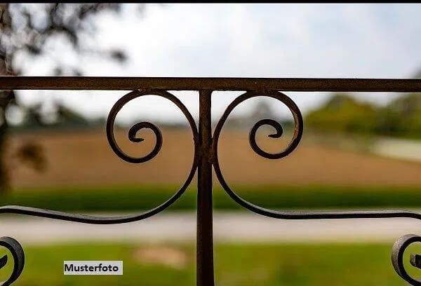Immobilie in Oechsen - Einfamilienhaus mit Potenzial - provisionsfrei - Bild 0