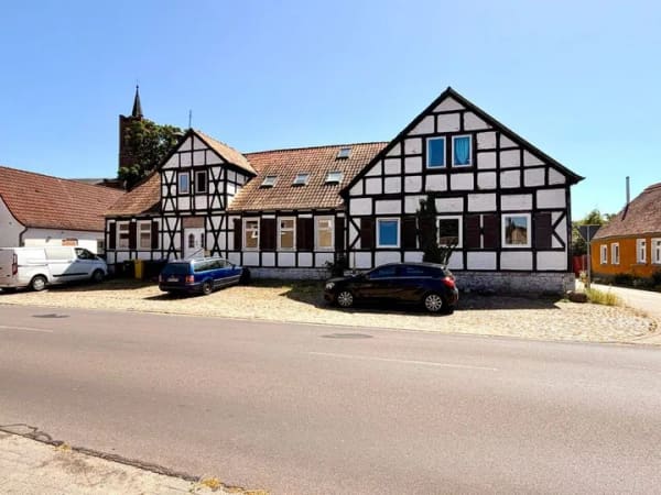 Immobilie in Tangerhütte - attraktives Immobilienpaket mit großem Entwicklungspotential - Bild 2