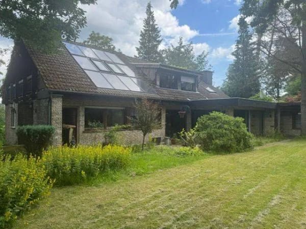 Immobilie in Lüdenscheid -  Freistehendes Ein- bzw. Zweifamilienhaus auf großzügigen und idyllischen Grundstück in begehrter und kinderfreundlicher Lage der Stadt Lüdenscheid - Bild 3